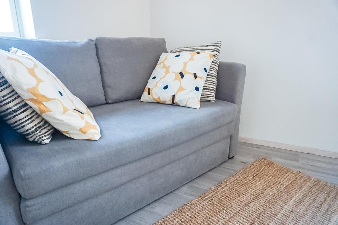 Cozy City Studio By Tram And Bus Stops Apartment *